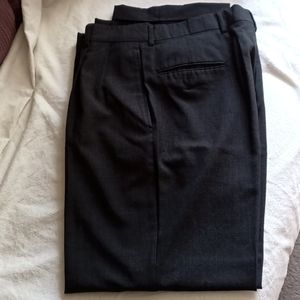 Men's Jos.A. Bank dress pants 30 x32 length